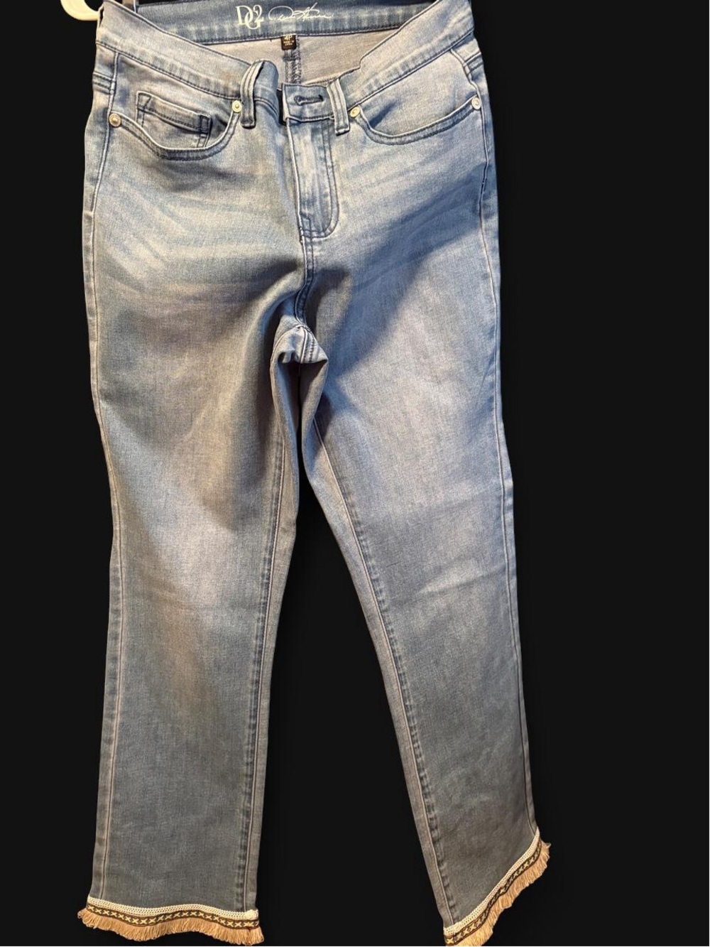 DG2 by Diane Gilman Light Blue Cropped Frayed Hem Jeans 4P